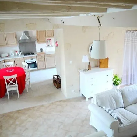 红色百叶窗度假屋 度假居 Vigny (Val d'Oise)