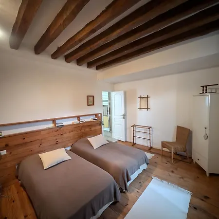 度假居 红色百叶窗度假屋 Vigny (Val d'Oise)