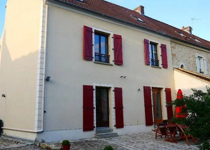Les Volets Rouges Hébergement de vacances